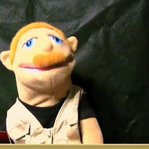 Meet your Posher, Emillo